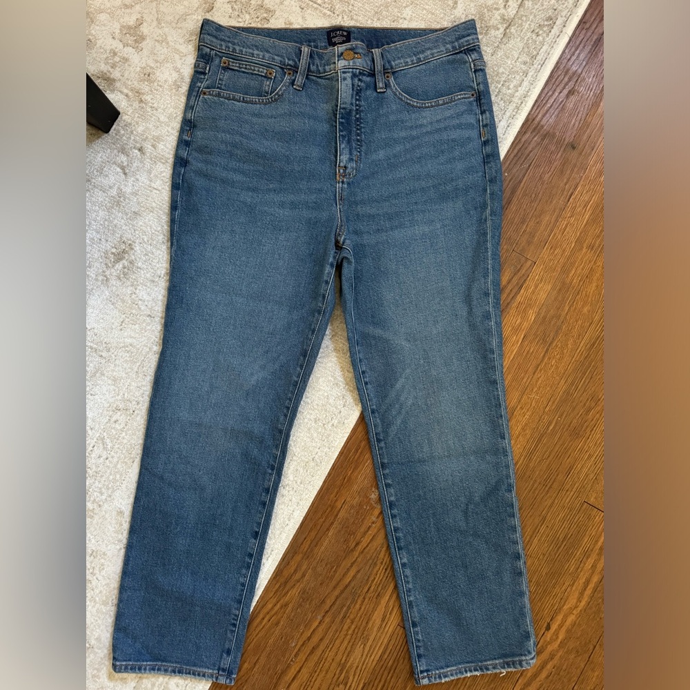 J.Crew Essential Straight Jean - Size 31 - NEVER WORN